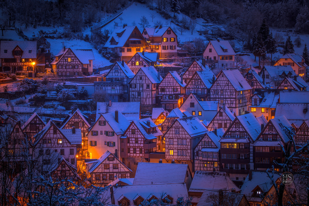 Winterabend in Schiltach | Winterabend in der Altstadt von Schiltach im Schwarzwald - Realisiert mit Pictrs.com