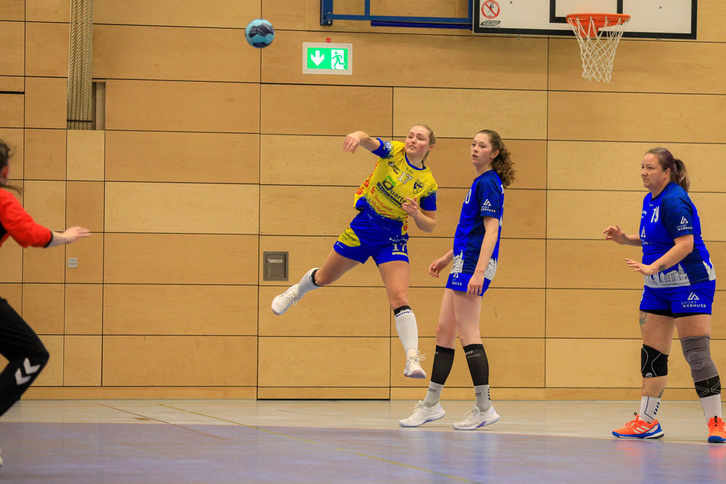 TvBorkenIII_SVN_161125_139 | Bildergalerie von Sport-Ereignissen aber auch von weiteren spannenden Dingen - nicht nur vom Niederrhein. In Anlehnung an den bekannten Spruch von Hanns Dieter Hüsch heißt das Motto: "Niederrhein ist überall".  - Realisiert mit Pictrs.com