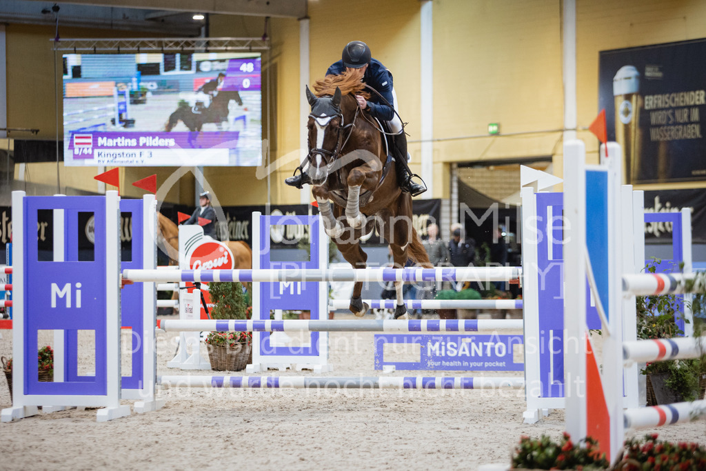 221112_Warstein_L-Spr-132 | Deine schönsten Turniermomente als professionelle Fotos! Entdecke hochwertige Pferdesport-Fotografie im Online-Shop. Jetzt Fotos finden & bestellen!