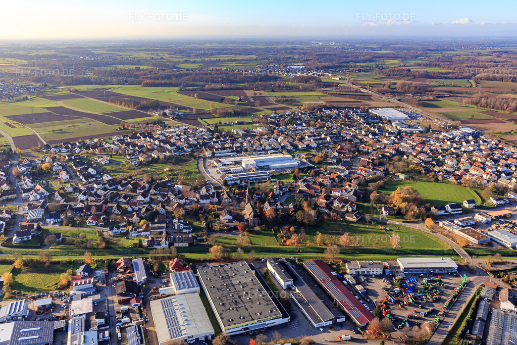 Luftbild: Ortsansicht von Osten im Ortsteil Vimbuch in Bühl im Bundesland Baden-Württemberg in Deutschland. Foto: IMG_119896.jpg vom 30.11.2019 durch Werner Riehm/FLY-FOTO.de