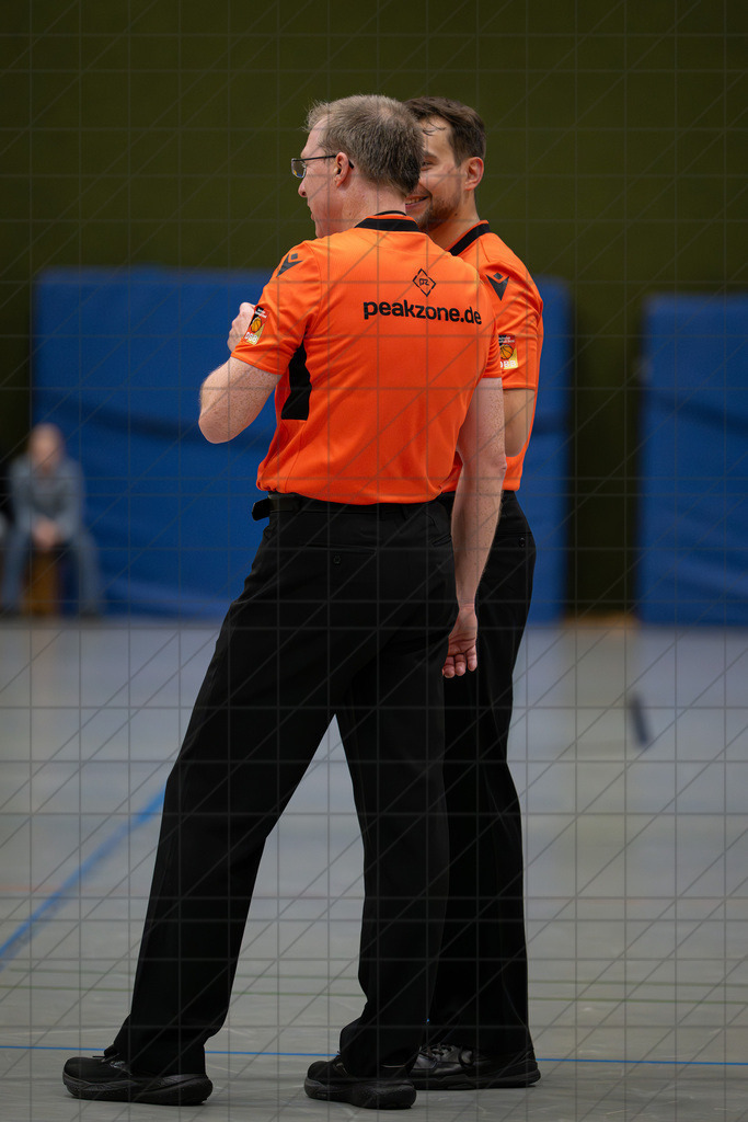 2. RL West | 08.03.2025 | TuS Bad Essen vs. CVJM Hannover | 2. RL West | 08.03.2025 | TuS Bad Essen vs. CVJM Hannover - - - - - CREDIT, www.bullenfotos.de, Martin König, Hörner Weg 40, D-49078 Osnabrück, +4917663732967, Nutzung und Weitergabe nur zu den vereinbarten Zwecken. Presseanfragen an Ersteller. Alle Rechte beim Ersteller. - - - - - - Realisiert mit Pictrs.com