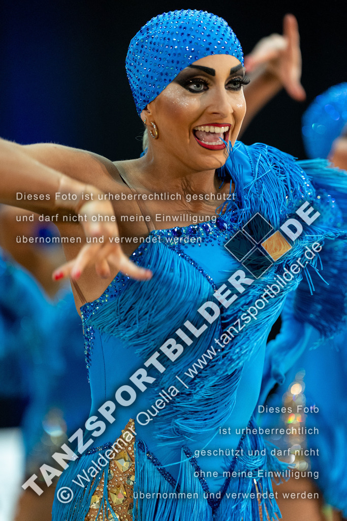 20240120-00751 | Hier finden Sie Tanz Bilder vom Latein und Standard Formationen tanzen. Sportbilder vom Tanzsport. Schöne Fotos und von Weltmeisterschaft, Europameisterschaft, Bundesliga, Regionalliga, Oberliga und Landesliga sowie von GOC Stuttgart, DanceComp, WM Bremen