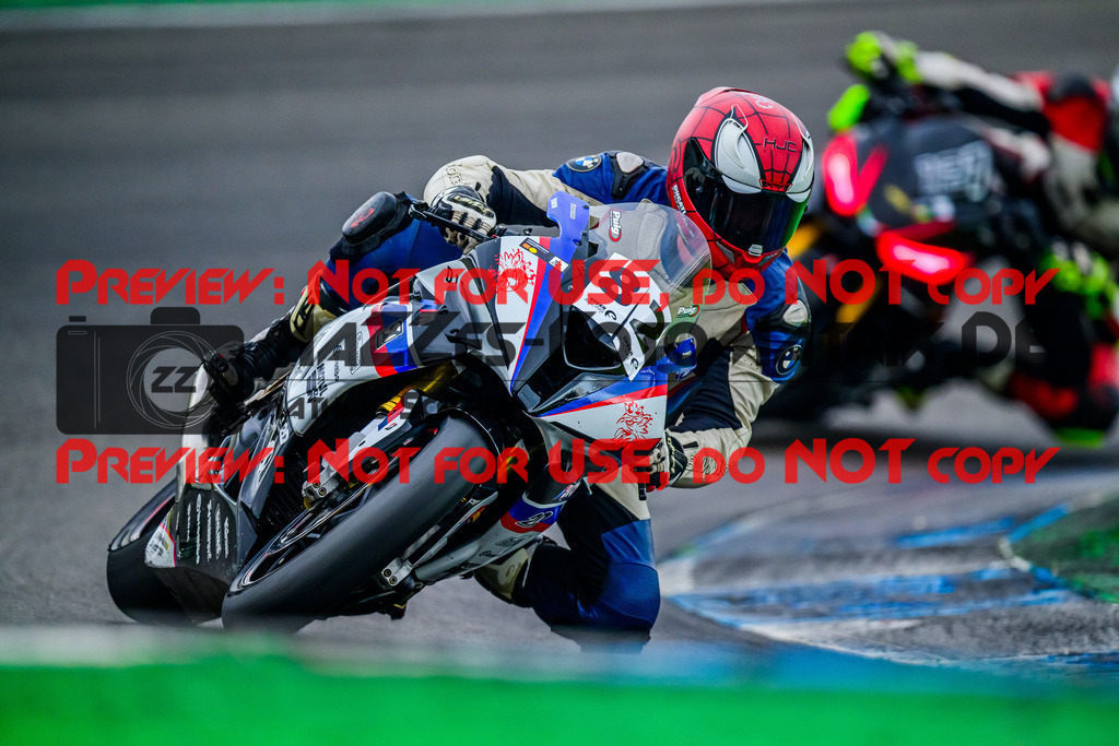 MaZZes_FotoMatrix_240614_6007705_6036 | WEISS