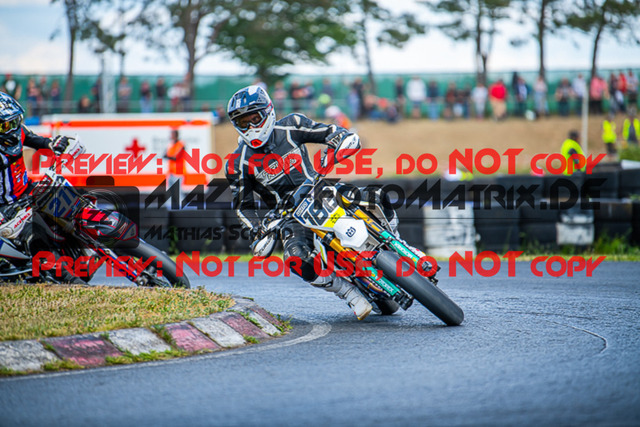 MaZZes_FotoMatrix_220528_4709 | Fotograf Mathias Schmid
Sportfotograf,
Eventfotograf,
Hochzeitsfotograf,
Portraitfotograf