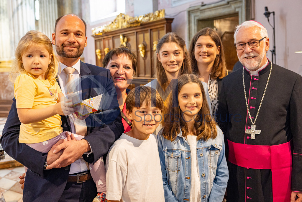 Trainproduction-20240519-1 | Firmung Klagenfurt-Dom 19.05.2024 10:30 Uhr