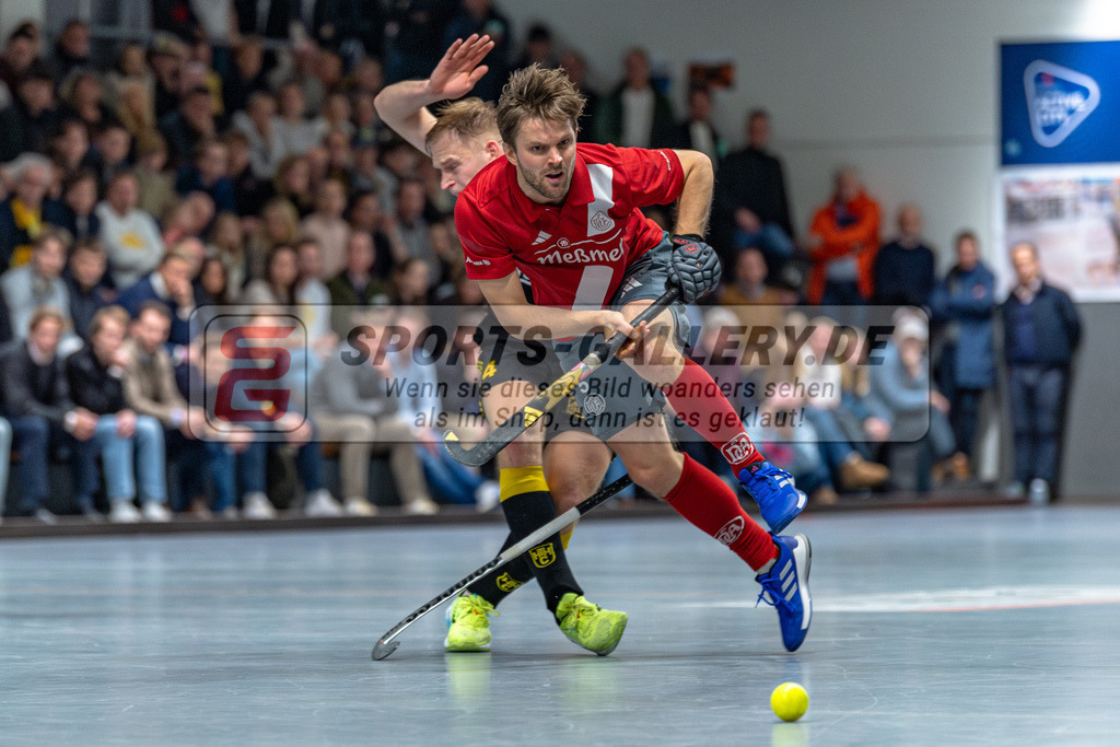 SM_2024-12-20-D85_-193 | 1.Bundesliga Hallenhockey  (M) DCADA - HTHC / 3:4 (1:1)