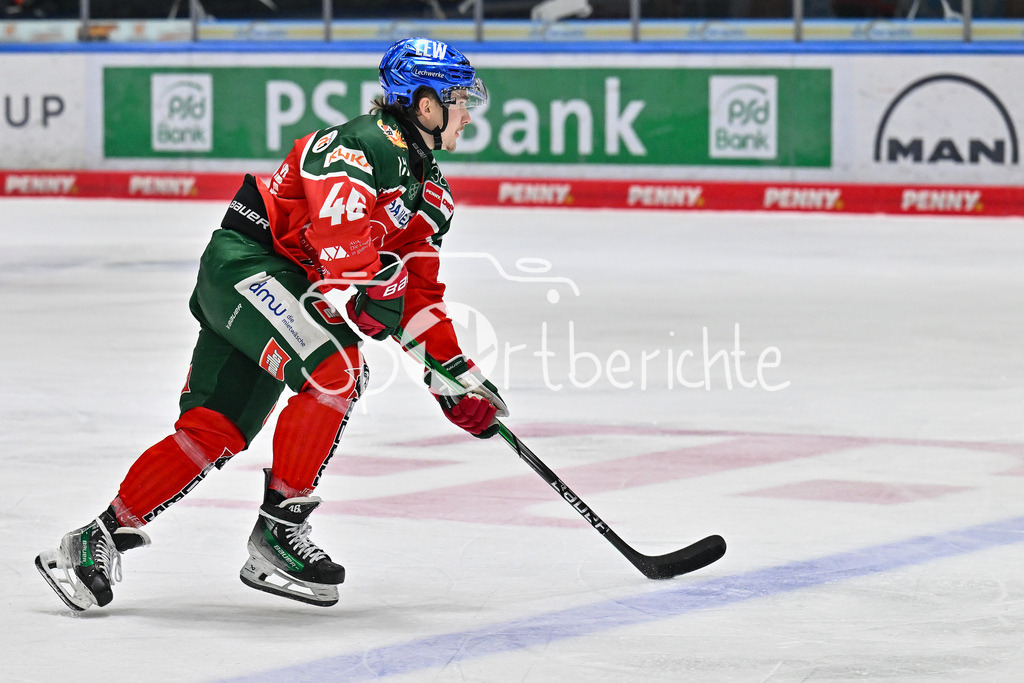Augsburger Panther - Schwenninger Wild Wings | am Puck Moritz ELIAS (Augsburger Panther #46) / Freisteller / Einzelfoto / DEL: Augsburger Panther - Schwenninger Wild Wings, Curt Frenzel Stadion am 02.02.2025