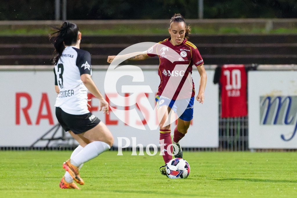 DZ9_4894_c | Switzerland: AXA Womens Super League 2025/26, Servette FC Chenois Feminin vs FC Aarau Frauen - Stade des Trois-Chene, Chene-Bourge: Joana Marchao (24 Servette FC Chenois Feminin) in action (close up) 