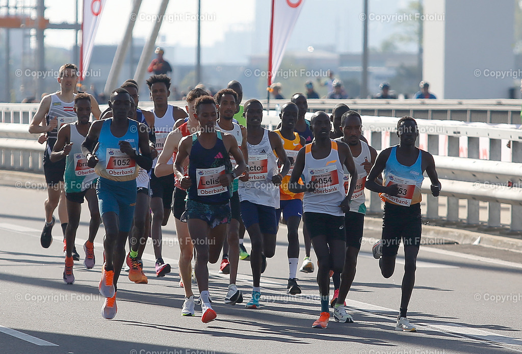 OBERBANKLINZMARATHON2024_37 | bilder, linz, photo, foto, fussball, sport, fotolui, bundesliga