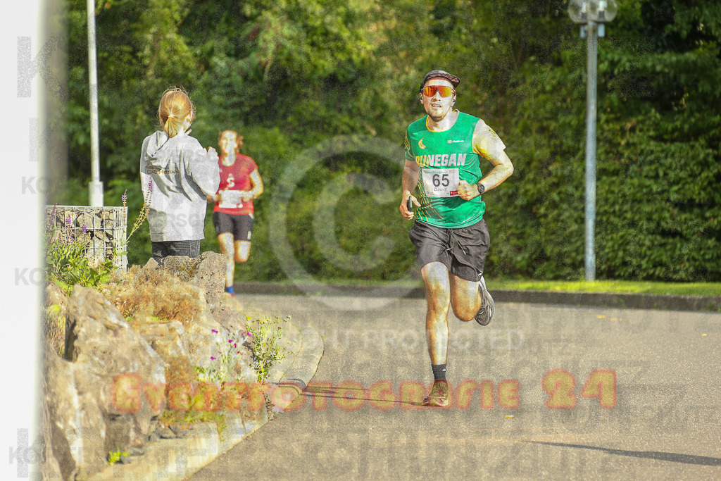 250801_1903_EX1_6973 | Sportfotografie im Rhein-Sieg Kreis, Köln, Bonn, NRW, Rheinland Pfalz, Hessen, etc. Unser Tätigkeitsfeld umfasst den Laufsport vom Volkslauf über den Marathon, Duathlon, Triathon bis zum Ultralauf wie Kölnpfad Ultra oder Schindertrail.