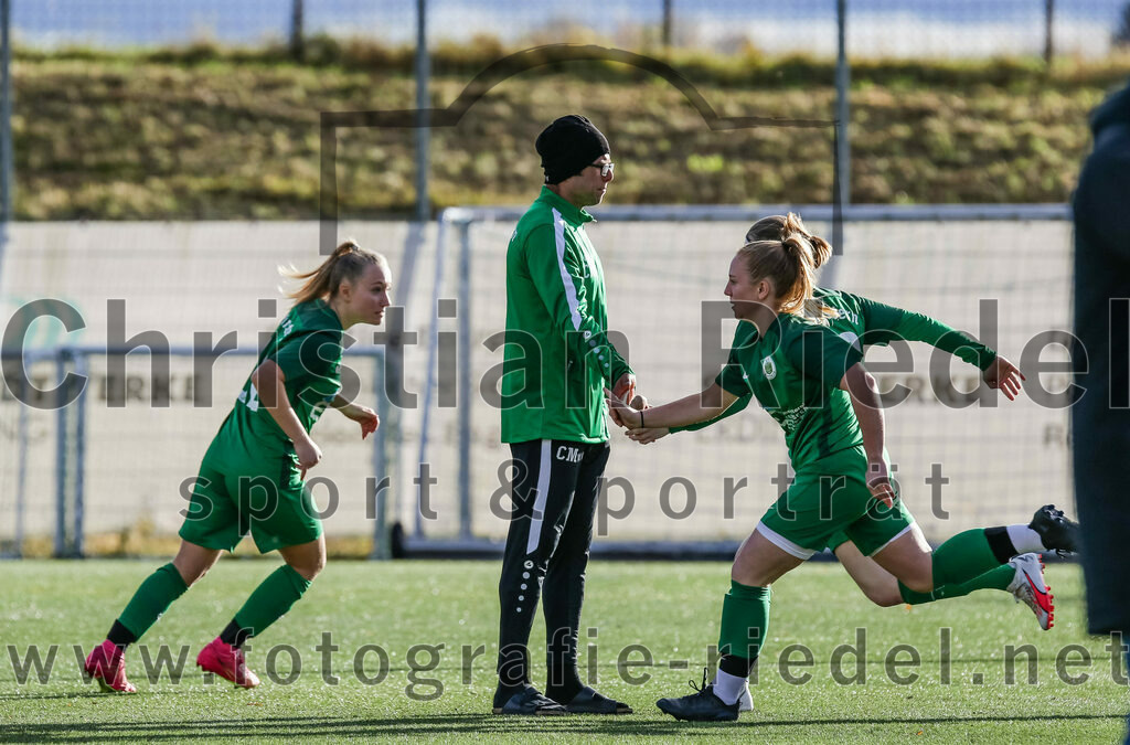 2023-11-19_004_FC_Langengeisling_gegen_FC_Forstern_II | Erding, Deutschland, 19.11.2023:
Fußball, Bezirksoberliga 2023 / 2024, 12. Spieltag, FC Langengeisling gegen FC Forstern II, Endergebnis: 3:0

Trainer  (FC Forstern)

Foto: Christian Riedel / fotografie-riedel.net