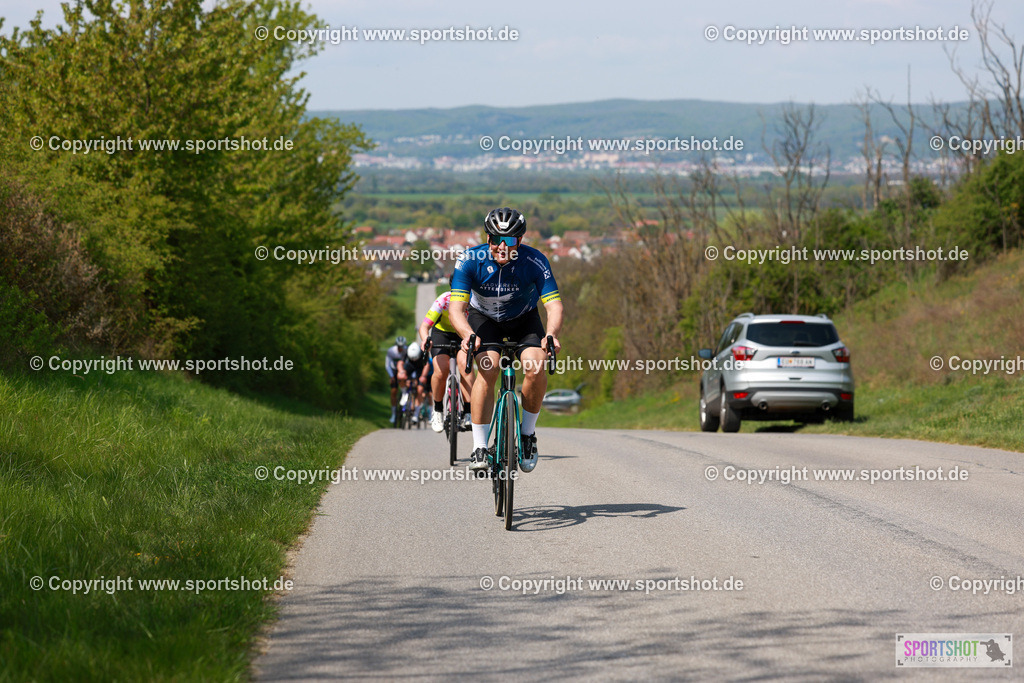 239_AR6_9479 | Neusiedlersee Radmarathon 2026@sportshot_your_pictrs #yourpictures#roadtowm2029 #nrm #neusiedlerseeradmarathon #neusiedlersee #neusiedlerseetourismus #burgenland #mörbisch #nrm26 #burgenlandtourismus #voglundco #poweredbyburgenlandtourismus #radsport #rad #marathon #ucigranfondo #visitburgenland #ucigranfondoworldseries