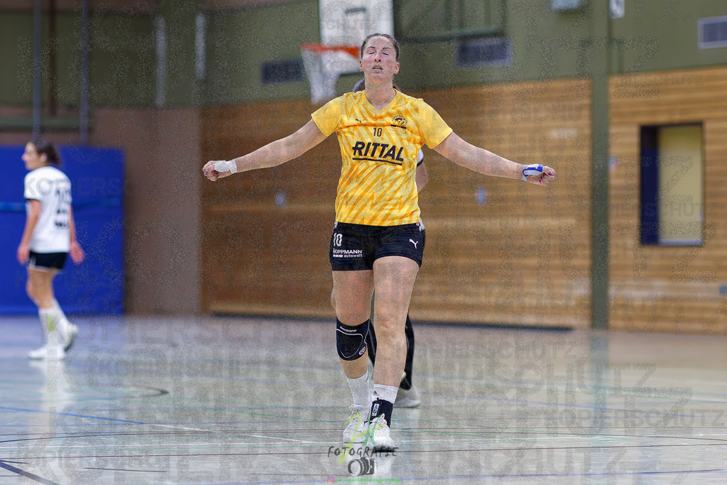 Frauen Oberliga Mitte (HHV); HSG Eibelshausen/Ewersbach - HSG Linden | Frauen Oberliga Mitte (HHV); HSG Eibelshausen/Ewersbach - HSG Linden am 15.11.2025 in Eibelshausen (Holderberghalle)Photo © 2025 - Jörg Heinrich - Realisiert mit Pictrs.com