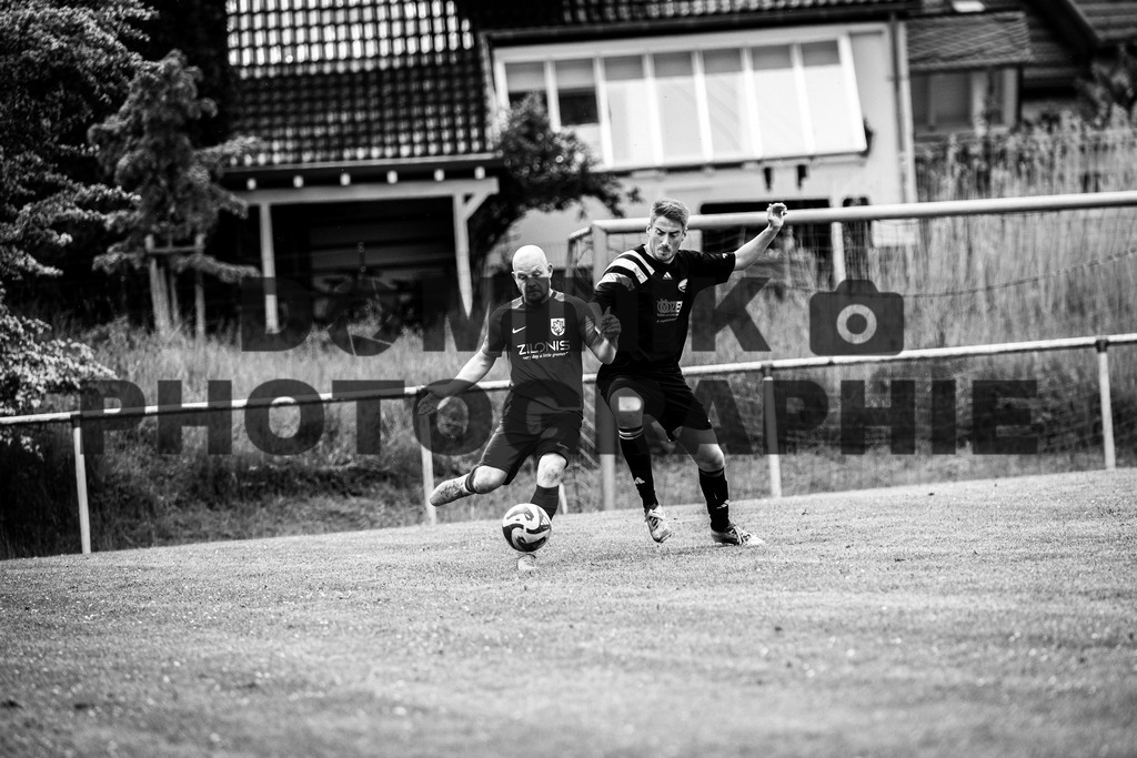 _62_8233_swx | dominik-photographie - Realisiert mit Pictrs.com