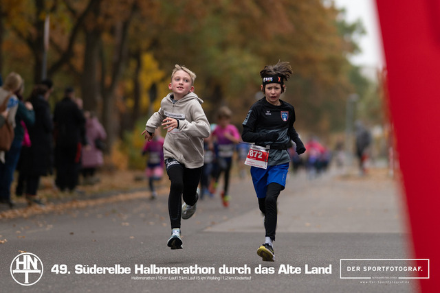 Süderelbe Halbmarathon 2025 I 09.11.2025 I Fotograf_DerSportfotograf.I 00175 | Der Sportfotograf. - Realisiert mit Pictrs.com