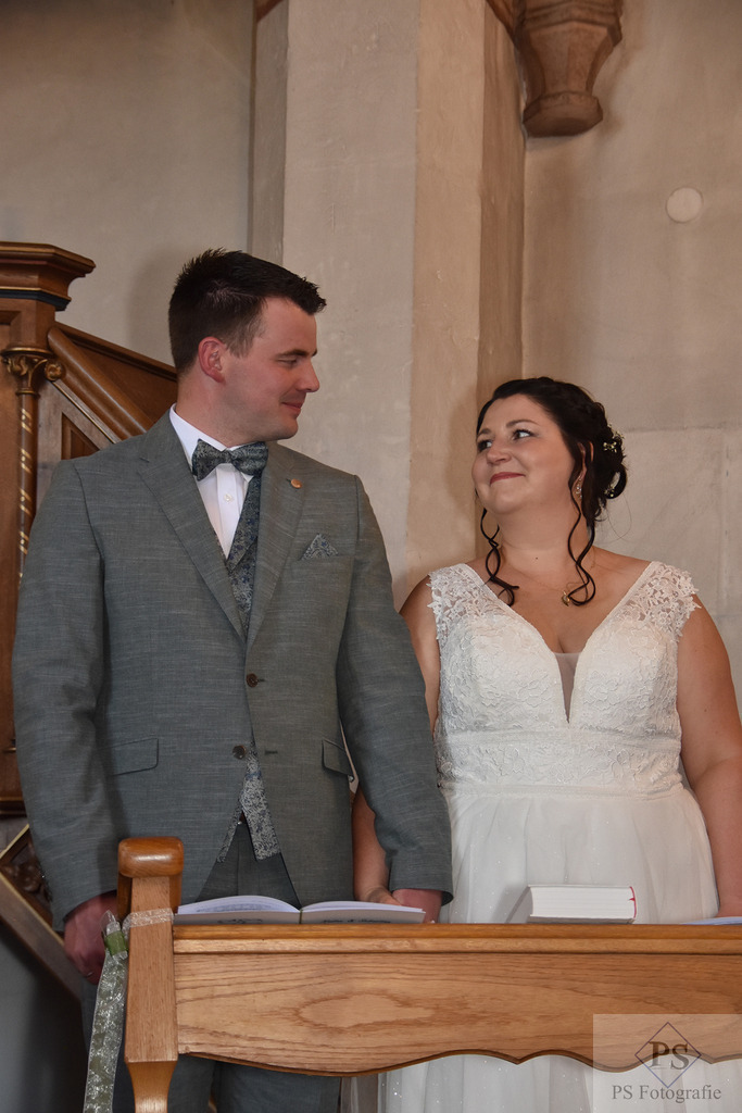 DSC_8784 | Hochzeitsfotograf aus Leidenschaft in Büren und Umgebung - Professionelle Hochzeitsreportagen mit emotionalen Fotos - Realisiert mit Pictrs.com