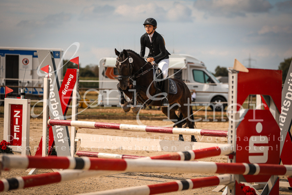 24.FrSpA00038 | Leoni Ertmer Photography - Realisiert mit Pictrs.com