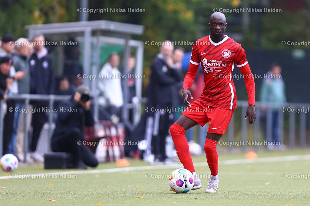 NH_HEBC_SCVWBillstedt_OberligaHamburg_12102025 | #17 Evailton Braima Martins Fernandes (SC Vorwärts Wacker Billstedt)Fußball I Herren I Gamesright Oberliga Hamburg I Saison 2025-2026  I 12. Spieltag I HEBC - SC Vorwärts Wacker Billstedt I 12.10.2025 I Reinmüllerplatz