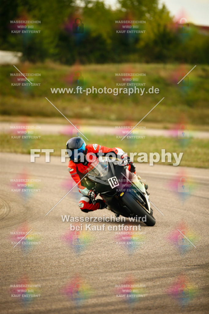 _MOT8072 | Hier findet Ihr Bilder von Touristenfahrten auf der Nürburgring Nordschleife oder von anderen Veranstaltungen die ich besucht habe. Viel Spass beim Durch Schauen 