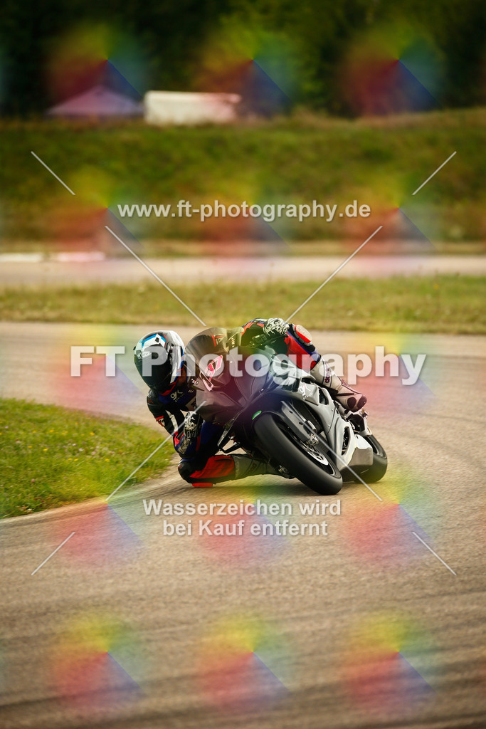 _MOT8110 | Hier findet Ihr Bilder von Touristenfahrten auf der Nürburgring Nordschleife oder von anderen Veranstaltungen die ich besucht habe. Viel Spass beim Durch Schauen 