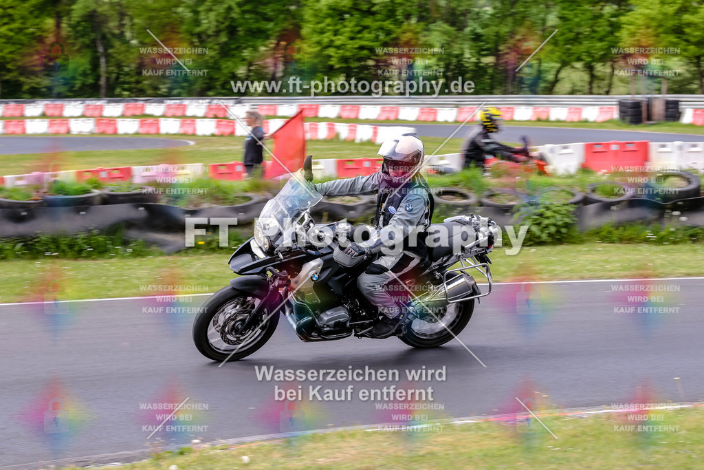 MotoTeamVBK-20937 | Hier findet Ihr Bilder von Touristenfahrten auf der Nürburgring Nordschleife oder von anderen Veranstaltungen die ich besucht habe. Viel Spass beim Durch Schauen 