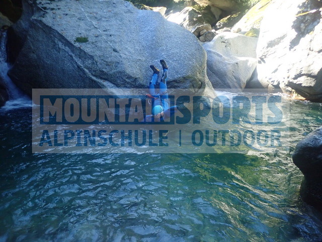 P9190080 | Bestelle die Bilder deines Berg- oder Wasser-Abenteuers mit Mountain Sports bequem von zu Hause aus direkt über unseren Online Fotoshop von pictrs.com. - Realisiert mit Pictrs.com