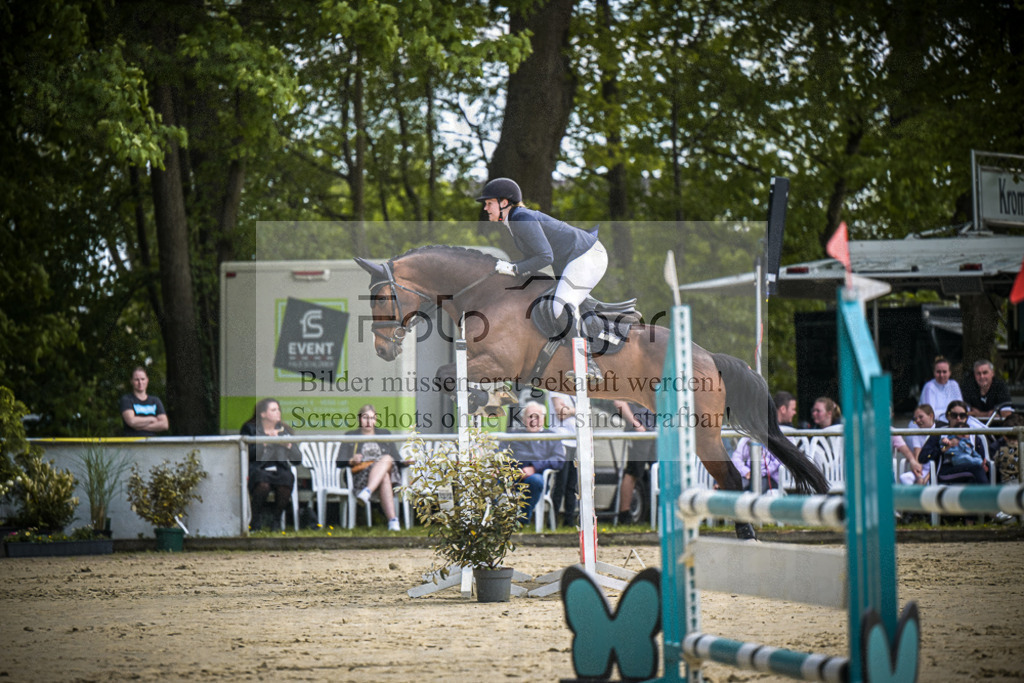 DOS_0564 | Entdecke hochwertige Reitturnierfotos von Foto Oger. Professionell, emotional und authentisch – jetzt Lieblingsmomente im Shop bestellen.Deutschlandweite Turnierfotografie. - Realisiert mit Pictrs.com