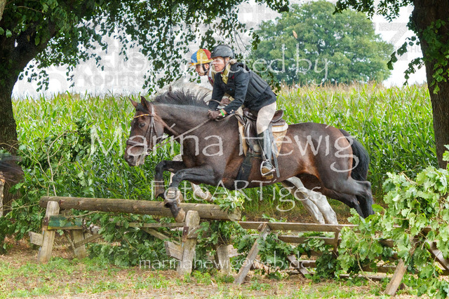 Jagd Perdoel_MarinaHewigMCH04914-2 | Fotografie, FotoArt, PferdesportArt, Pferdesportfotografie, Landschaftsfotografie, Reisefotografie, Reise, Pferde - Realisiert mit Pictrs.com