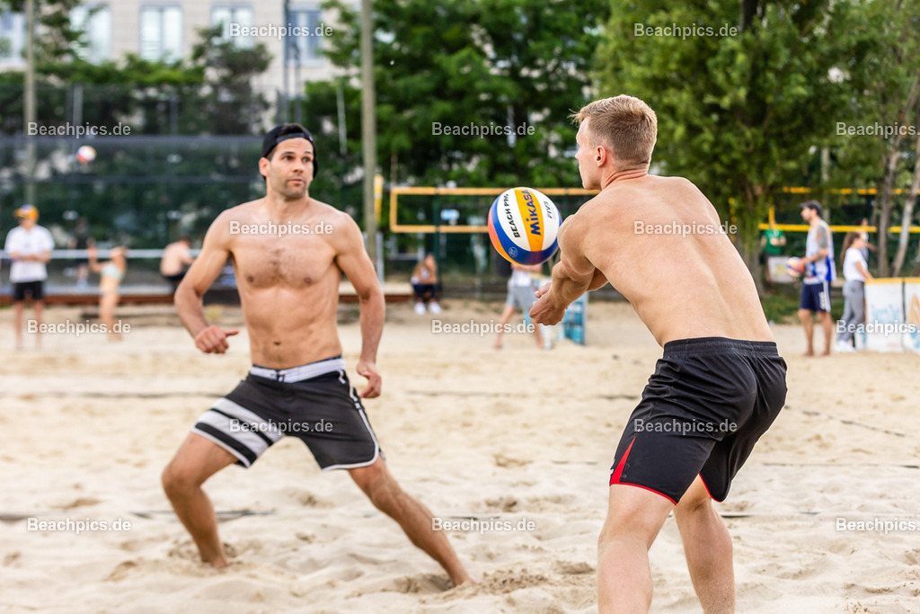 2024-00101193-Beach-Tour-Berlin-Brandenburg-A-Turnier | 01.06.2024; Berlin Foto: Gerold Rebsch - www.beachpics.de