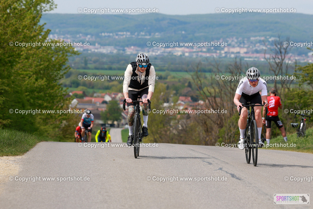 106_AR6_1043 | Neusiedlersee Radmarathon 2026@sportshot_your_pictrs #yourpictures#roadtowm2029 #nrm #neusiedlerseeradmarathon #neusiedlersee #neusiedlerseetourismus #burgenland #mörbisch #nrm26 #burgenlandtourismus #voglundco #poweredbyburgenlandtourismus #radsport #rad #marathon #ucigranfondo #visitburgenland #ucigranfondoworldseries