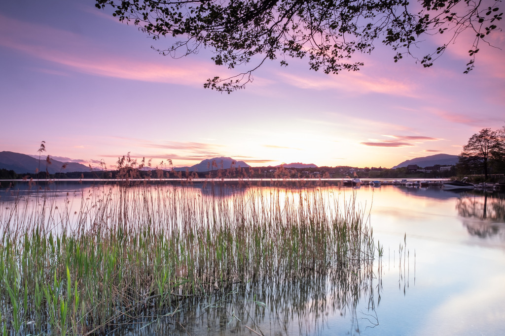 Roman-Huditsch-Fotografie_073 | Exklusiver Webshop für hochwertige Landschaftsfotos aus Kärnten, Österreich und der ganzen Welt.
Landschaftsfotos auf Leinwand, Acrylglas, Aludibond
Wandbilder online kaufen, fürs Zuhause oder als Geschenk zum Geburtstag, Weihnachten und mehr - Realisiert mit Pictrs.com