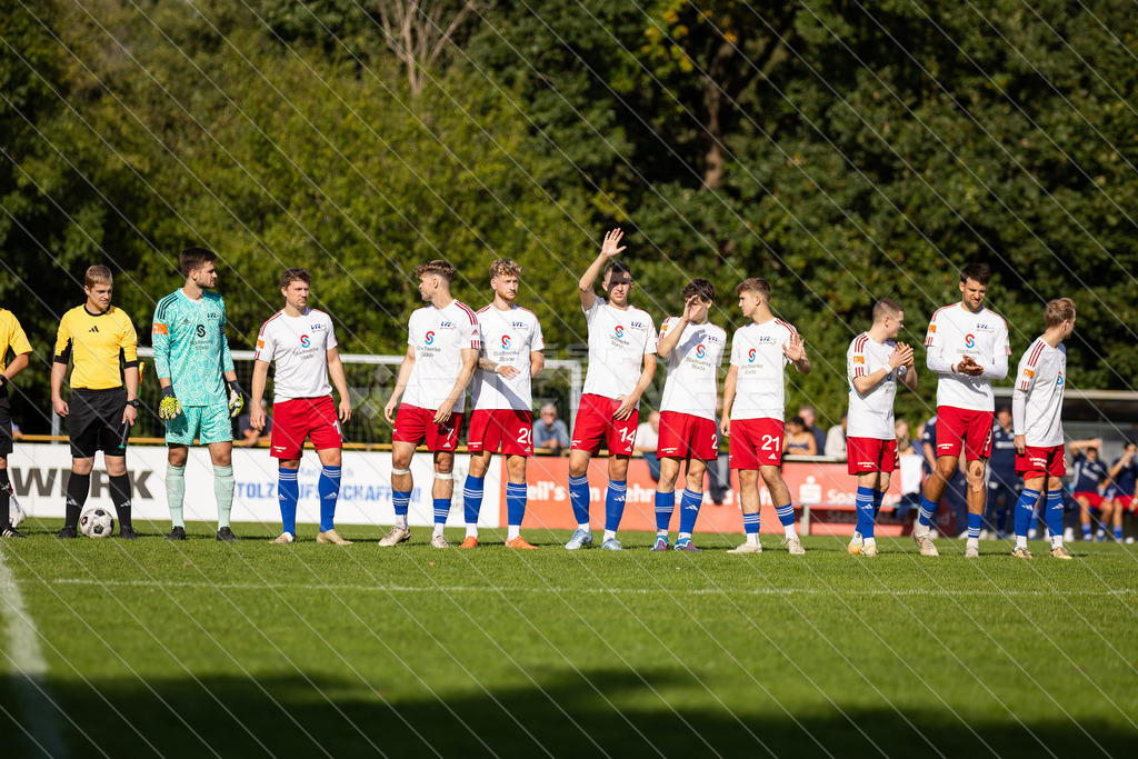 20250928_Picselweb-Fotografie_1R3_1208 | Spielszenen aus dem Spiel VfL Güldenstern Stade - Rotenburger SV. Ergebnis 0:3 - Realisiert mit Pictrs.com