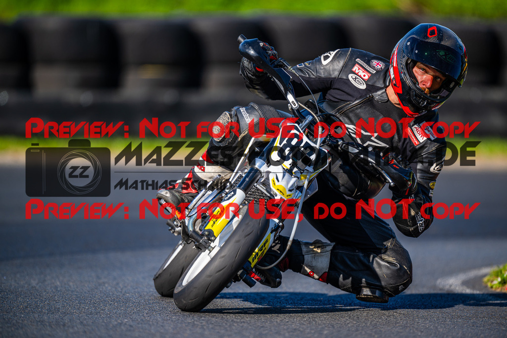 MaZZes_Fotomatrix_20250429_6007705_9813 | Fotograf Mathias Schmid
Sportfotograf,
Eventfotograf,
Hochzeitsfotograf,
Portraitfotograf