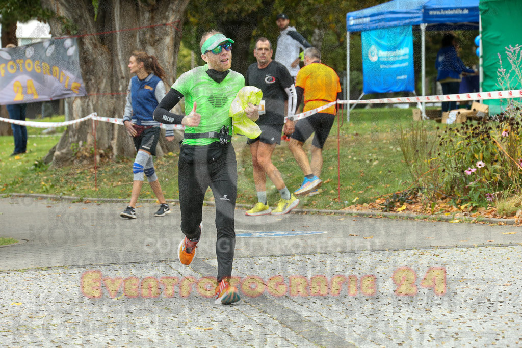 231015_1153_EX1_4554 | Sportfotografie im Rhein-Sieg Kreis, Köln, Bonn, NRW, Rheinland Pfalz, Hessen, etc. Unser Tätigkeitsfeld umfasst den Laufsport vom Volkslauf über den Marathon, Duathlon, Triathon bis zum Ultralauf wie Kölnpfad Ultra oder Schindertrail.