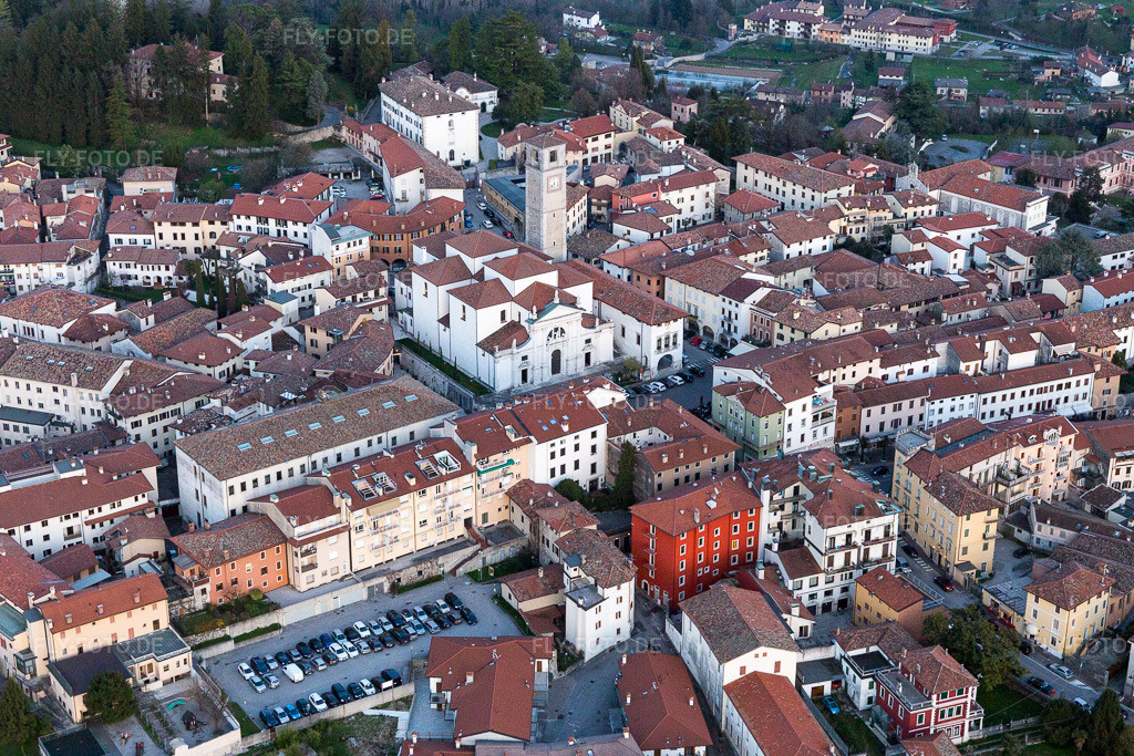 Luftbild: Ortsansicht in San Daniele del Friuli im Bundesland Udine in Italien. Foto: IMG_105627.jpg vom 07.04.2018 durch Werner Riehm/FLY-FOTO.de