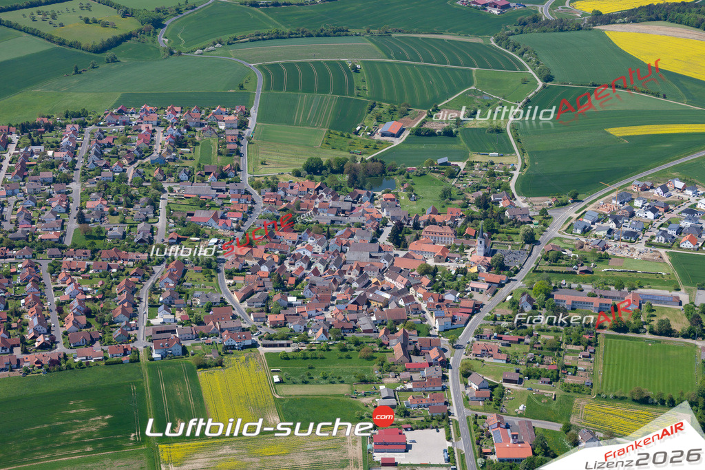 Das Luftbild der Stadt Rödelmaier wurde 2018 vom Flugzeug heraus erstellt (keine Drohne) Aufnahmehöhe ca.400 Meter- hohe Auflösung für beste Druck-Qualität