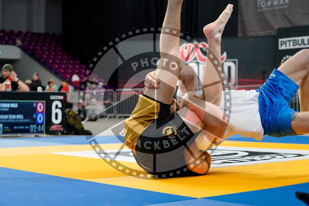 20250518PBB0890 | Athletes compete during the second day of the ADCC Amateur World Championship on May 18, 2025 in Warsaw, Poland. © Chiara Dazi / photoblackbelt