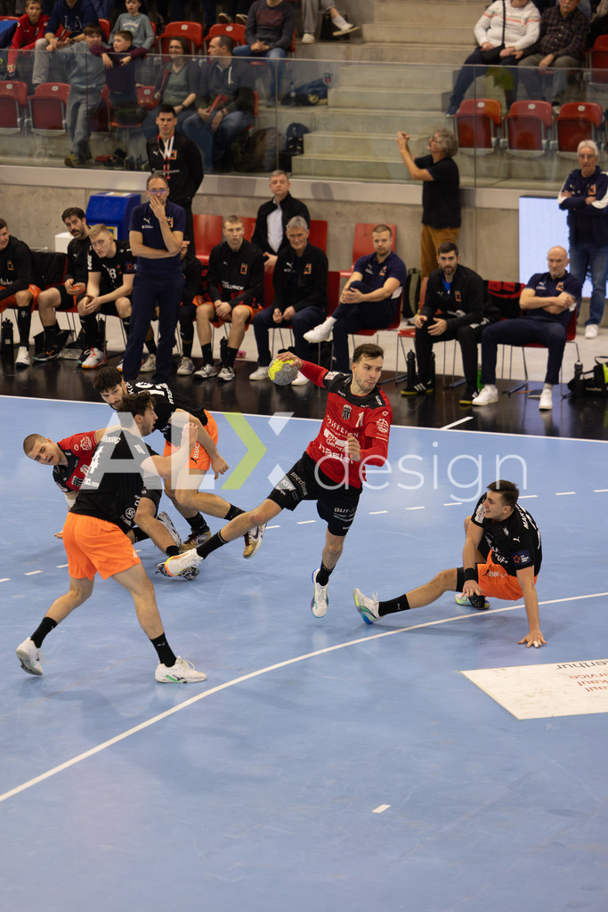 Handballen I Herren I Saison 2025-2026 I Quickline Handball League 2026 | Men I 18. Spieltag I Pfade Winterthur - Kadetten Schaffhausen I 20.12.2025 | 11 Tim Rellstab (Pfadi Winterthur) – Rückraum links - Realisiert mit Pictrs.com