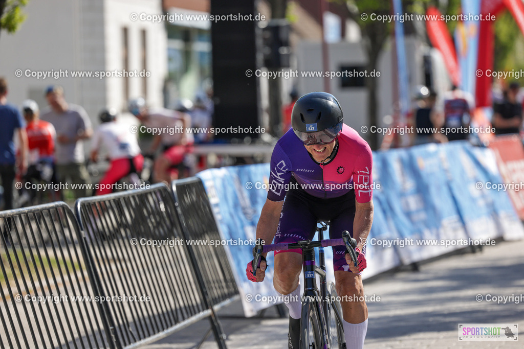 VJ__5576 | Neusiedlersee Radmarathon 2026@sportshot_your_pictrs #yourpictures#roadtowm2029 #nrm #neusiedlerseeradmarathon #neusiedlersee #neusiedlerseetourismus #burgenland #mörbisch #nrm26 #burgenlandtourismus #voglundco #poweredbyburgenlandtourismus #radsport #rad #marathon #ucigranfondo #visitburgenland #ucigranfondoworldseries