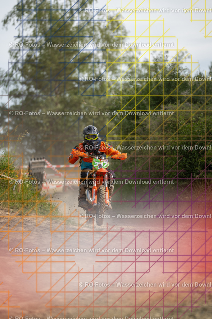 Niederwürzbach 1 Lauf -107 | Sportfotografie von RO-Fotos: Motorsport, Motocross, Enduro, Laufveranstaltungen und Triathlon. Professionelle Fotos von Sportlern und Events. - Realisiert mit Pictrs.com