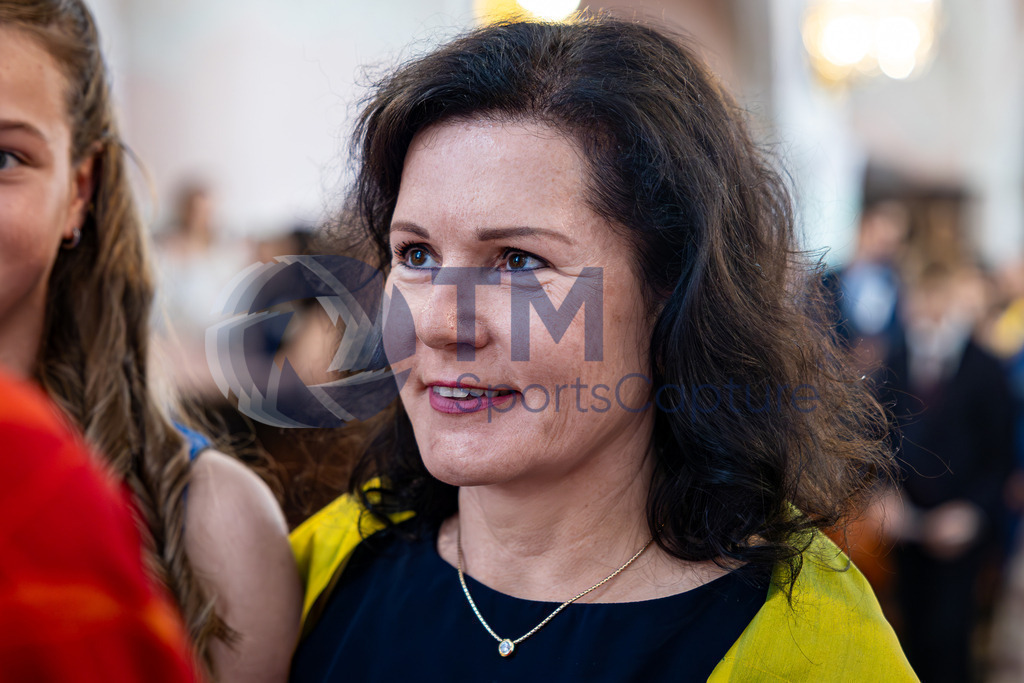 _06_7605-Verbessert-RR | Firmung Dom Klagenfurt 8.6.24