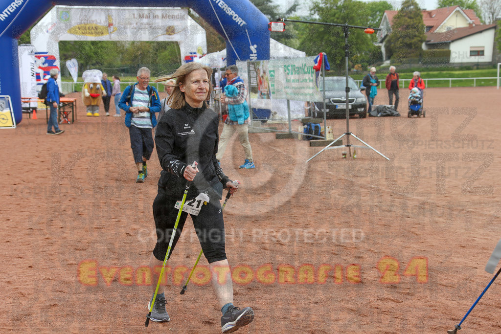 220501_1030_EX1_8482 | Sportfotografie im Rhein-Sieg Kreis, Köln, Bonn, NRW, Rheinland Pfalz, Hessen, etc. Unser Tätigkeitsfeld umfasst den Laufsport vom Volkslauf über den Marathon, Duathlon, Triathon bis zum Ultralauf wie Kölnpfad Ultra oder Schindertrail.