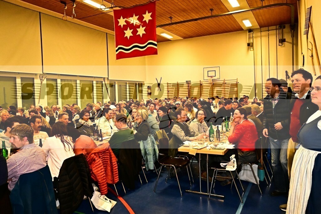 DSC_9743 | Kaufen Sie Sportbilder im Onlineshop von Andy Scherrer Sportfotografie. Faszinierende Bilder von Sportevents aus der ganzen Schweiz. Fussball, Frauenfussball, Unihockey, Handball, Schwingen und weiteren Sportarten. - Realisiert mit Pictrs.com