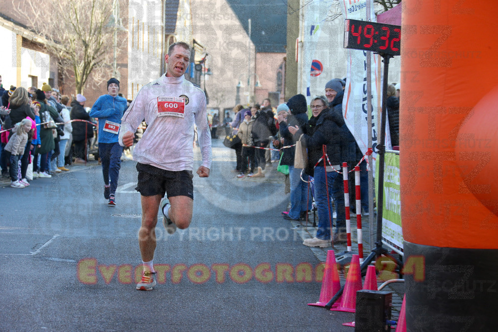 241201_1225_EX1_2073 | Sportfotografie im Rhein-Sieg Kreis, Köln, Bonn, NRW, Rheinland Pfalz, Hessen, etc. Unser Tätigkeitsfeld umfasst den Laufsport vom Volkslauf über den Marathon, Duathlon, Triathon bis zum Ultralauf wie Kölnpfad Ultra oder Schindertrail.