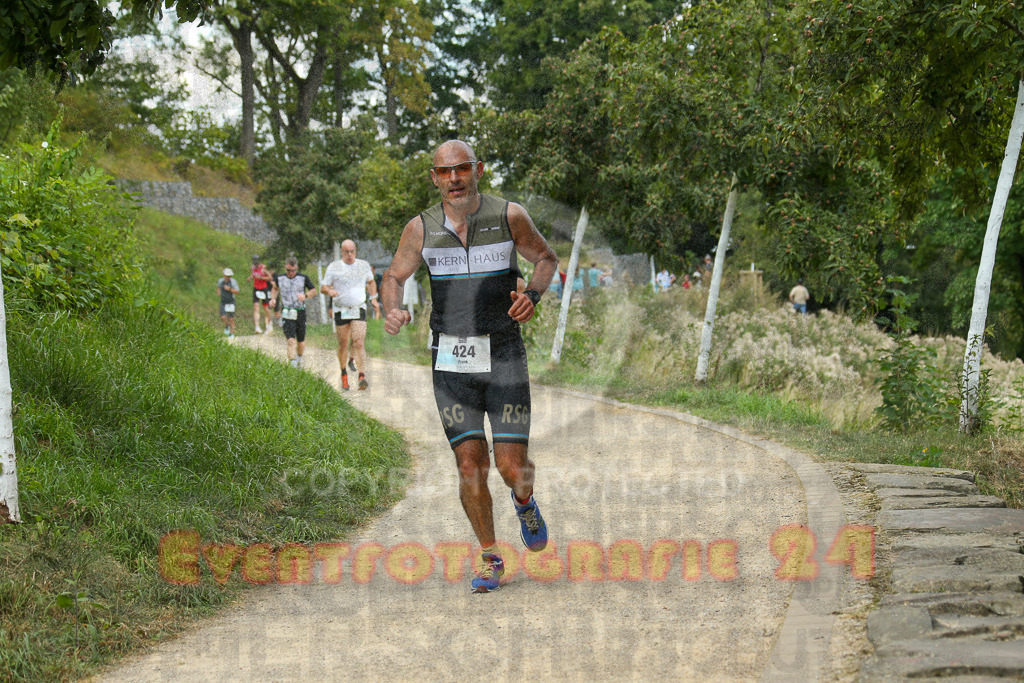 250824_1348_EX1_3765 | Sportfotografie im Rhein-Sieg Kreis, Köln, Bonn, NRW, Rheinland Pfalz, Hessen, etc. Unser Tätigkeitsfeld umfasst den Laufsport vom Volkslauf über den Marathon, Duathlon, Triathon bis zum Ultralauf wie Kölnpfad Ultra oder Schindertrail.