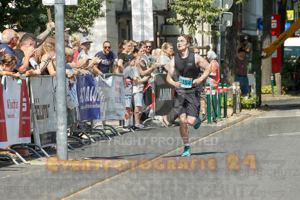 250621_1141_EX1_3774 | Sportfotografie im Rhein-Sieg Kreis, Köln, Bonn, NRW, Rheinland Pfalz, Hessen, etc. Unser Tätigkeitsfeld umfasst den Laufsport vom Volkslauf über den Marathon, Duathlon, Triathon bis zum Ultralauf wie Kölnpfad Ultra oder Schindertrail.