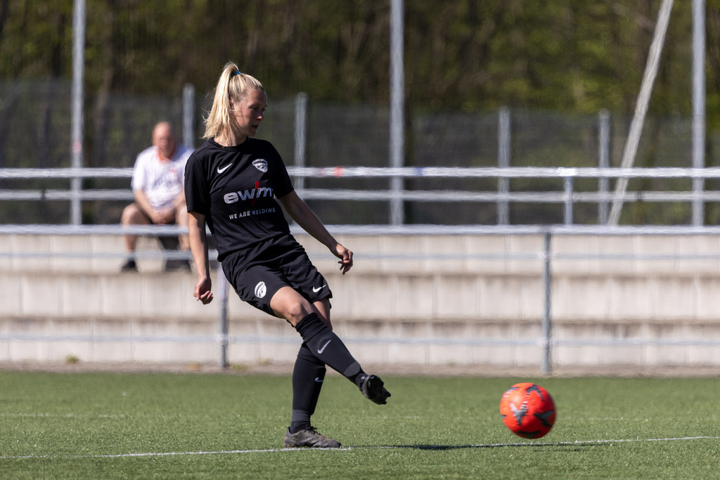 20260426-FCH-Hohenmemmingen_011 | Fotopresso – Sportfotografie in Heidenheim & Umgebung. Professionelle Sportfotografie für unvergessliche Momente. Dynamische Action-Shots, emotionale Szenen & hochwertige Bilder. - Realisiert mit Pictrs.com