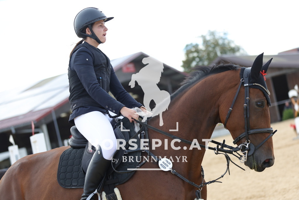 0P6A5131 | Willkommen bei Brunnmayr - Design & Fotografie – Ihrem Spezialisten für Reitturniere und Pferdeveranstaltungen in Oberösterreich, Salzburg und Bayern! Seit über 17 Jahren sind wir leidenschaftlich dabei.