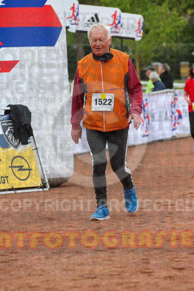 220501_1112_EX1_0017 | Sportfotografie im Rhein-Sieg Kreis, Köln, Bonn, NRW, Rheinland Pfalz, Hessen, etc. Unser Tätigkeitsfeld umfasst den Laufsport vom Volkslauf über den Marathon, Duathlon, Triathon bis zum Ultralauf wie Kölnpfad Ultra oder Schindertrail.