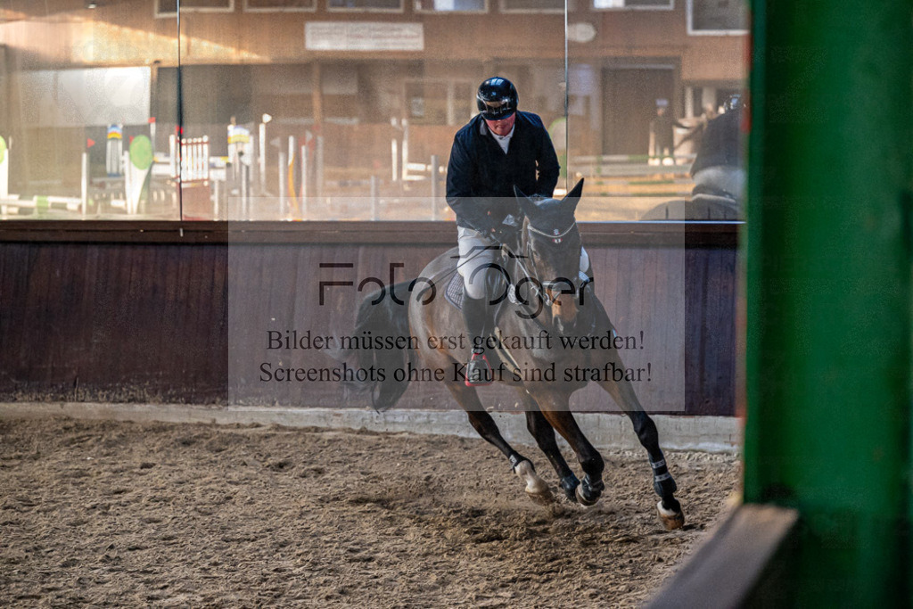 20240308-DOS_2318 | Entdecke hochwertige Reitturnierfotos von Foto Oger. Professionell, emotional und authentisch – jetzt Lieblingsmomente im Shop bestellen.Deutschlandweite Turnierfotografie. - Realisiert mit Pictrs.com